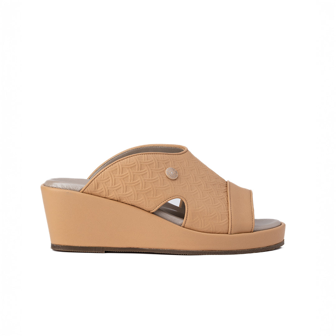 1574 - CURVEY - LADY PRESTIGE
