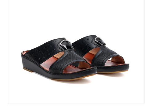 Traditional Arab Sandals for Men & Women | Tamima Qatar